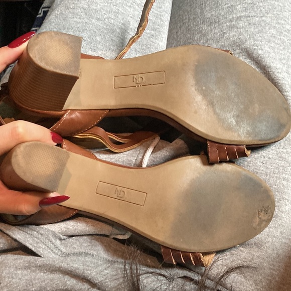 •Reserved• - Picture 3 of 6